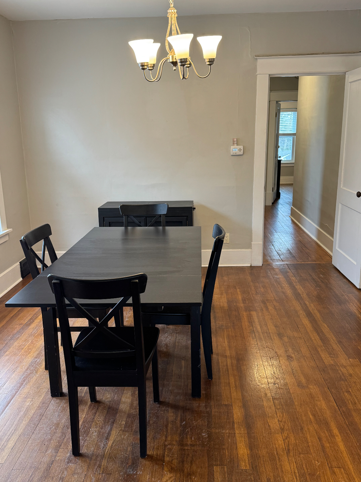 Renovated Kenmore Village Upper Unit - Photo 4