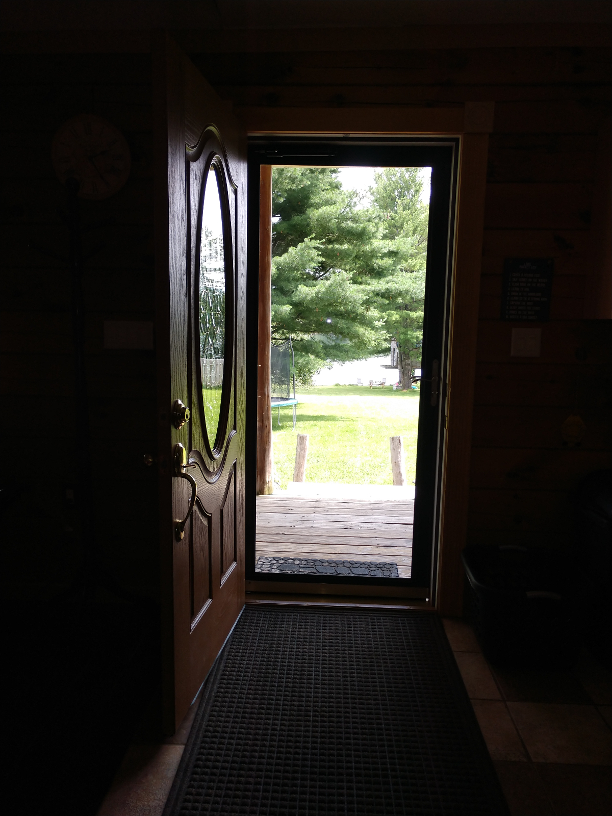 Beautiful Waterfront Gateway, fully furnished cabin - Photo 11