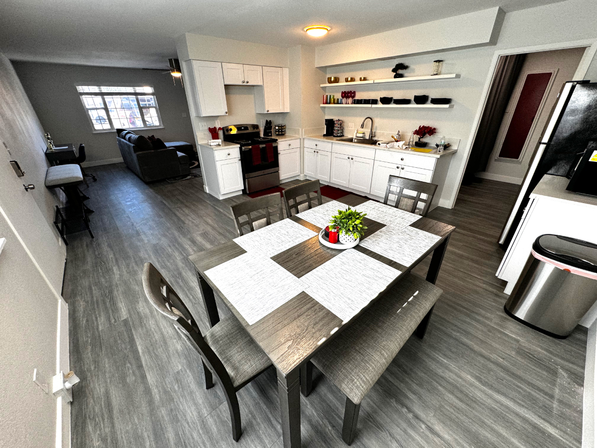 Unit A - 3BR/2BA Mid Century Apartment