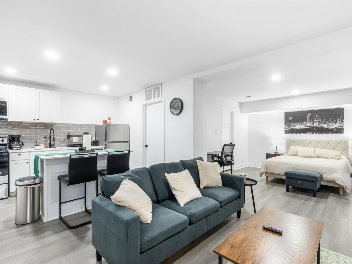 Charming Pet Friendly 323-15 Mins from UTSW & DAL
