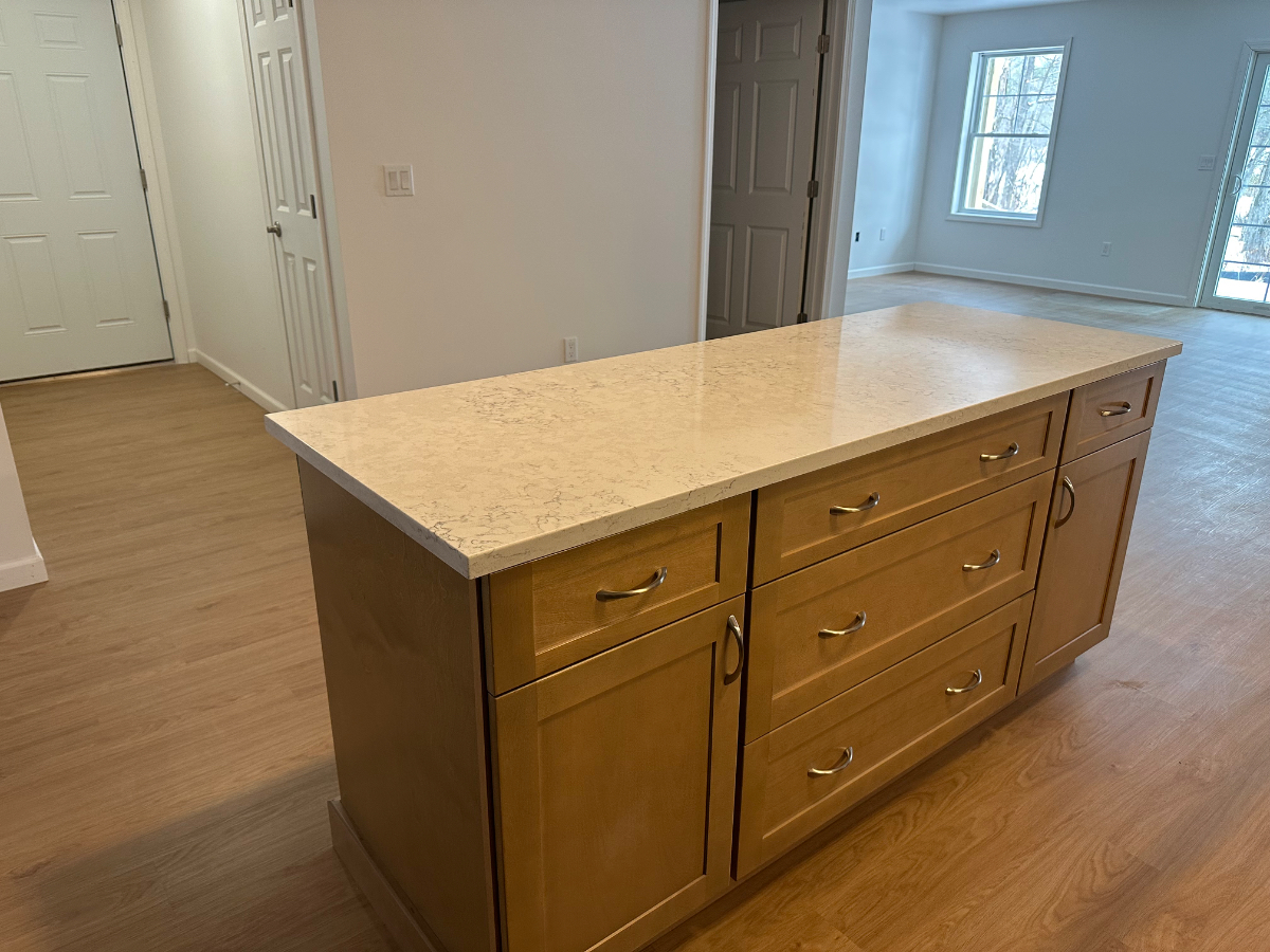 New Construction in Essex - 2 bedrooms & 2 bathrooms - Photo 4