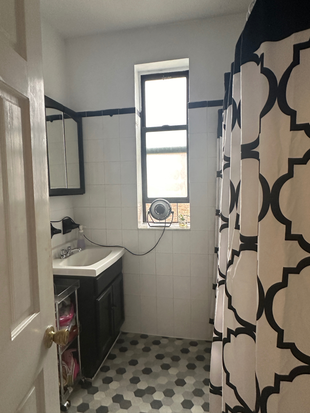 Sunny Washington Heights Bedroom - Photo 5