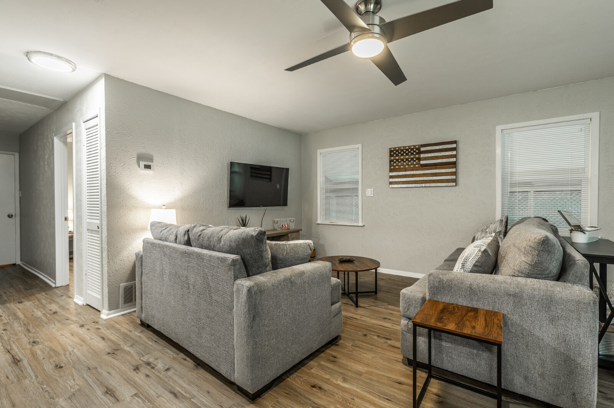 Lake Whitney Cozy and Close - Photo 2
