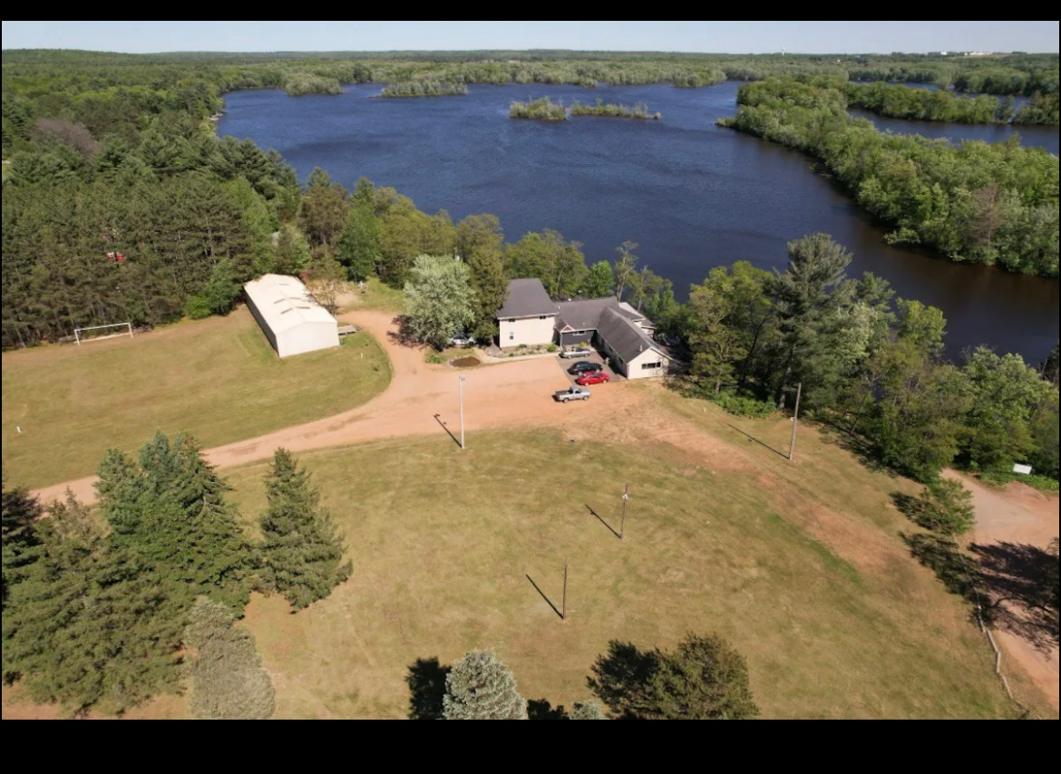 Lakefront 2BR/1BA Apartment / Peaceful Retreat