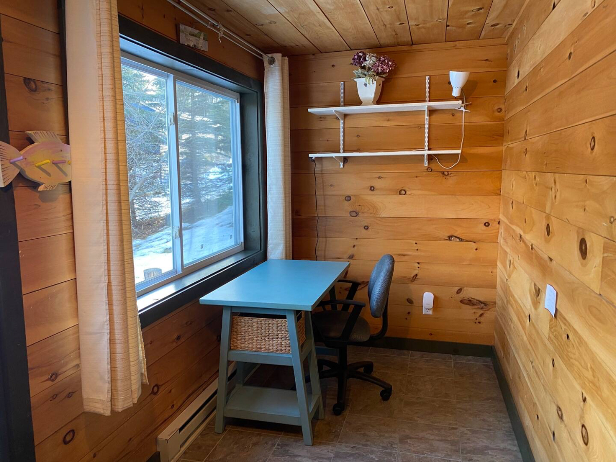 Country home w/character of the Adirondacks - Photo 5