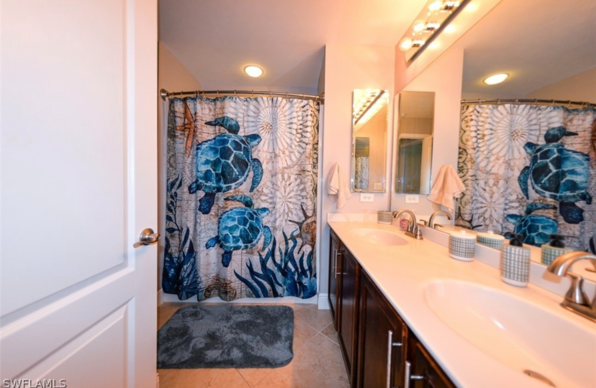 Comfortable Cape Coral House for Rent - Photo 9