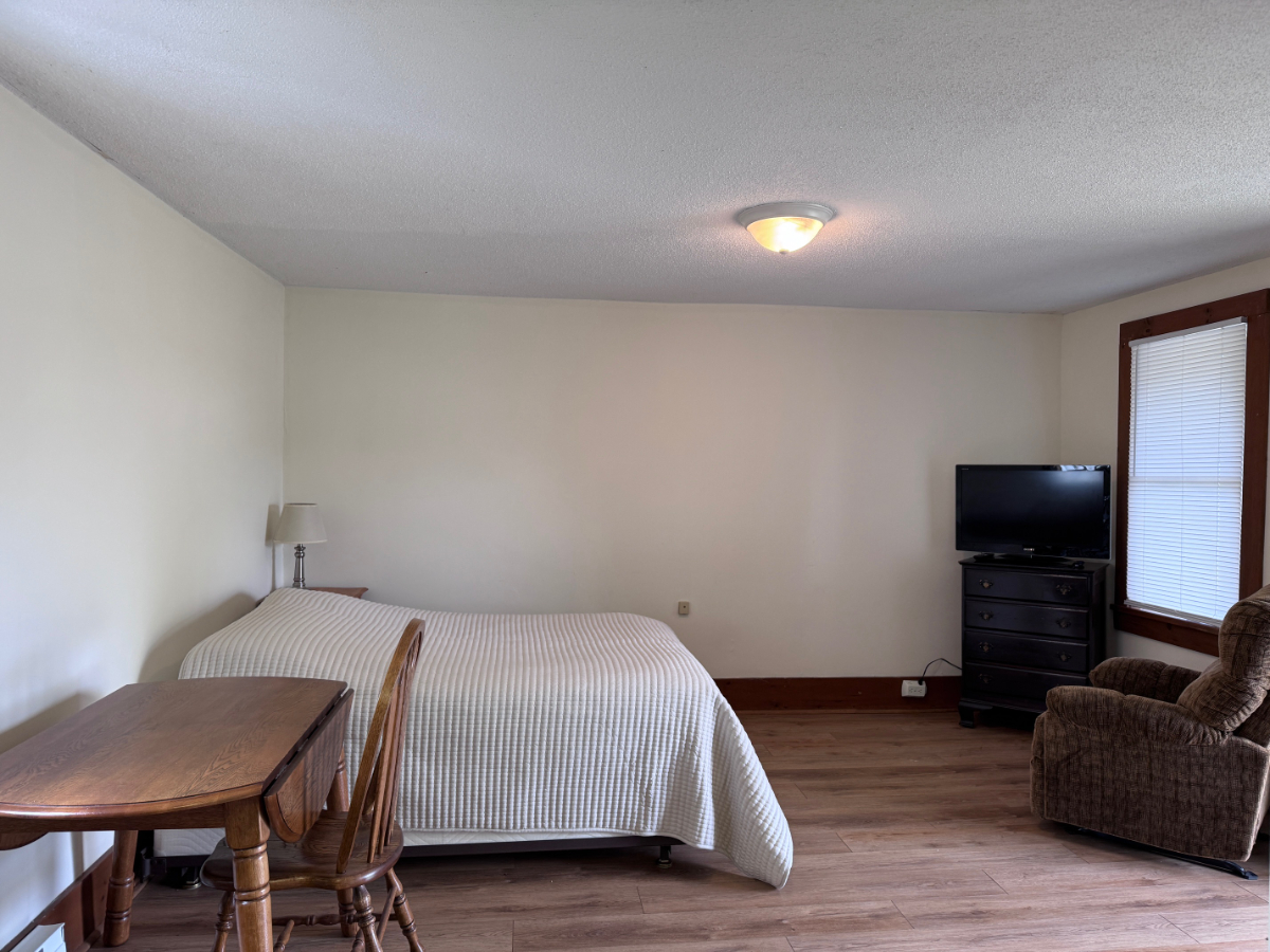 Studio Apartment 1 - Photo 3
