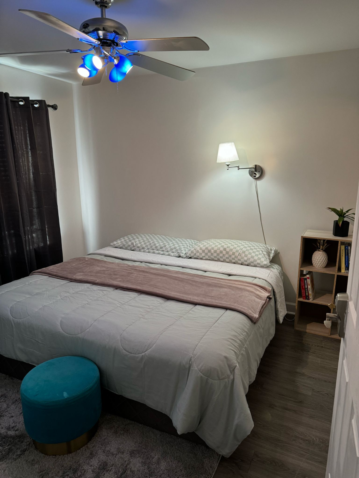 Fully furnished room in a beautiful townhouse in Hudson Valley - Photo 6