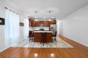 Spacious 3BR Brooklyn Retreat - Comfort & Prime Location - Photo 2