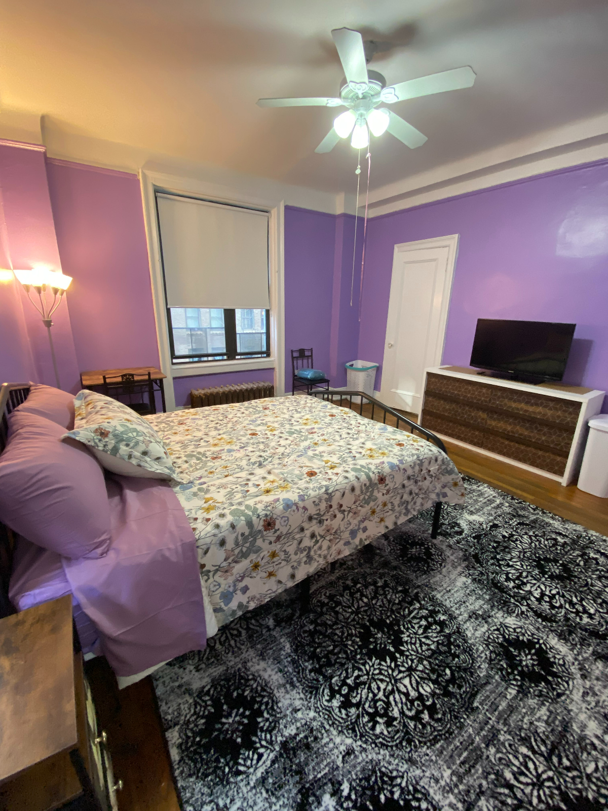 Room with Private Bathroom for Rent Upper West Side (Low 90's) - Photo 1