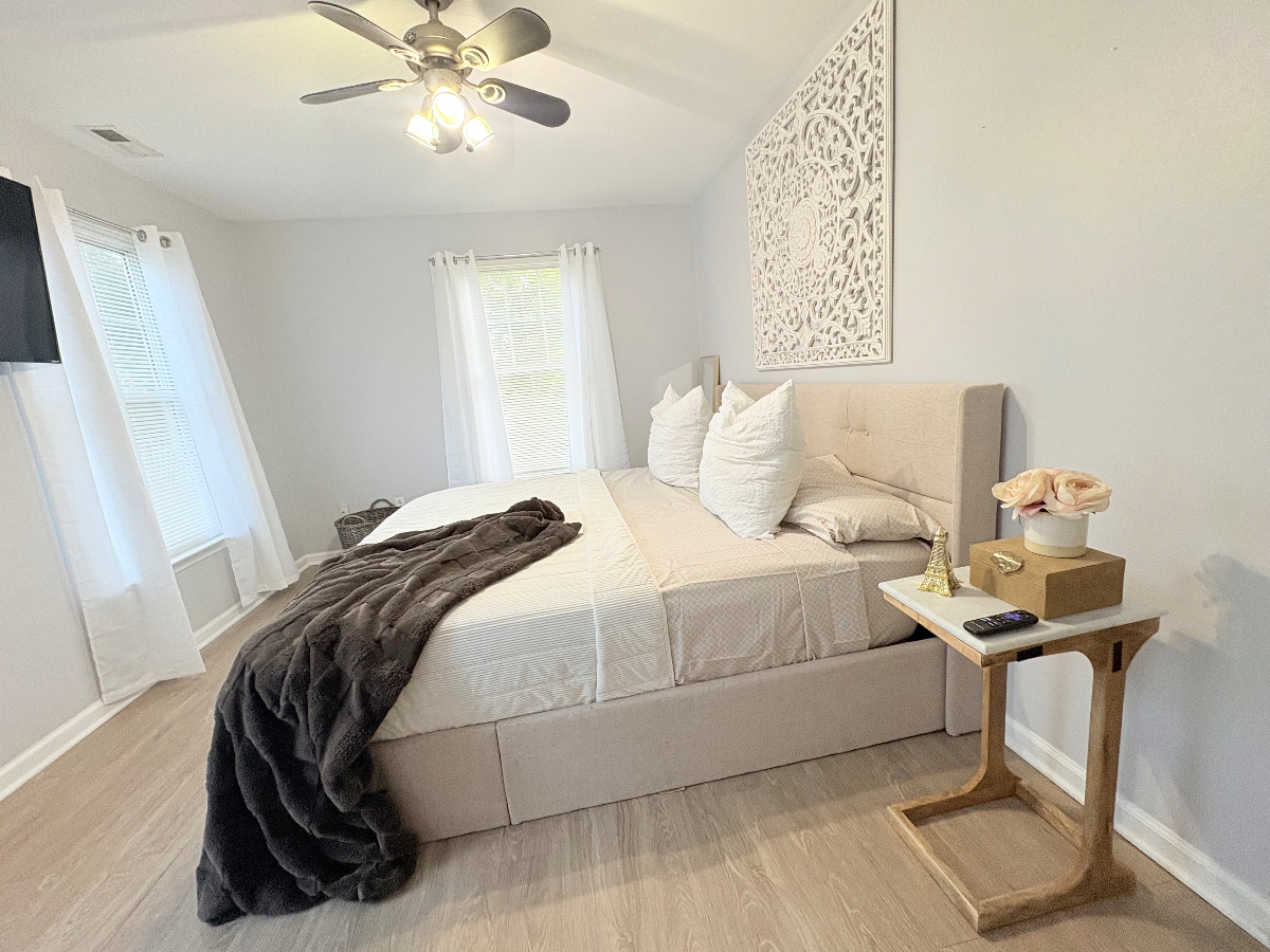 Cozy Executive Suite w/Private Bath - Portsmouth - Photo 2