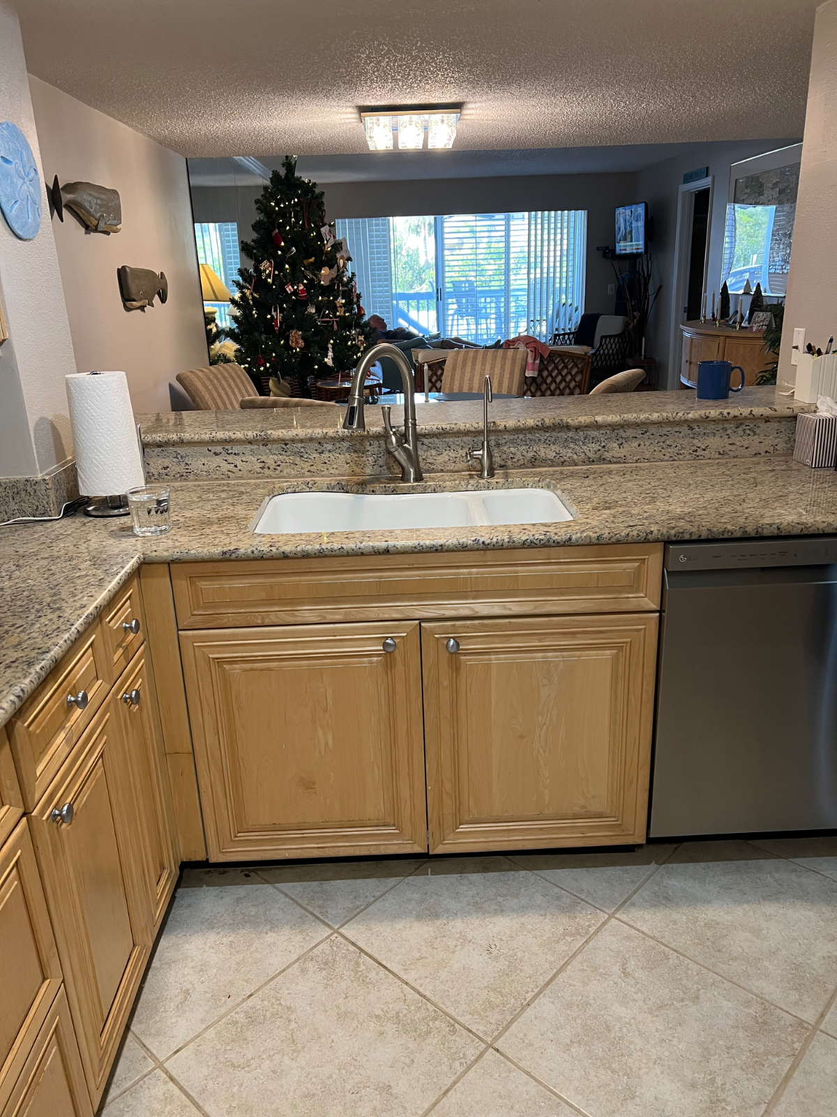 Condo Across from Beach - Photo 9