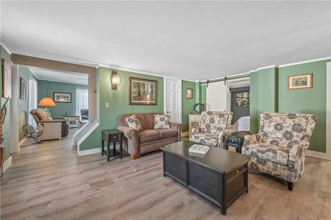 5 Bed 4 Bath Recently Renovated Home in West Oneonta - Photo 12