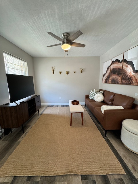 Sal's Hideaway - Photo 3