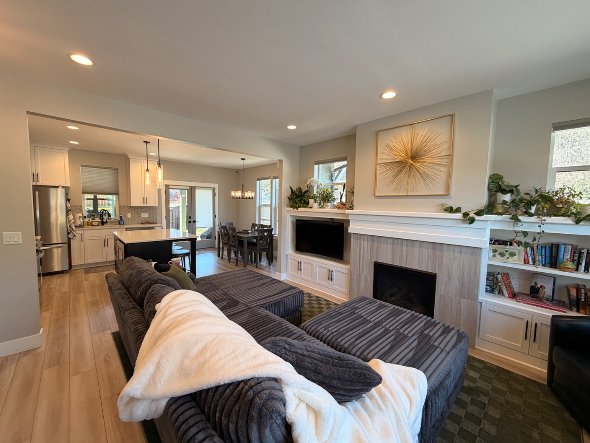 Prime Westside Location- Private Room & Bath - Photo 5