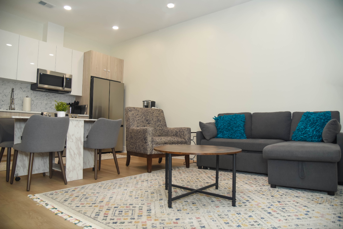 Chic Condo in Vibrant Columbia Heights - Photo 4