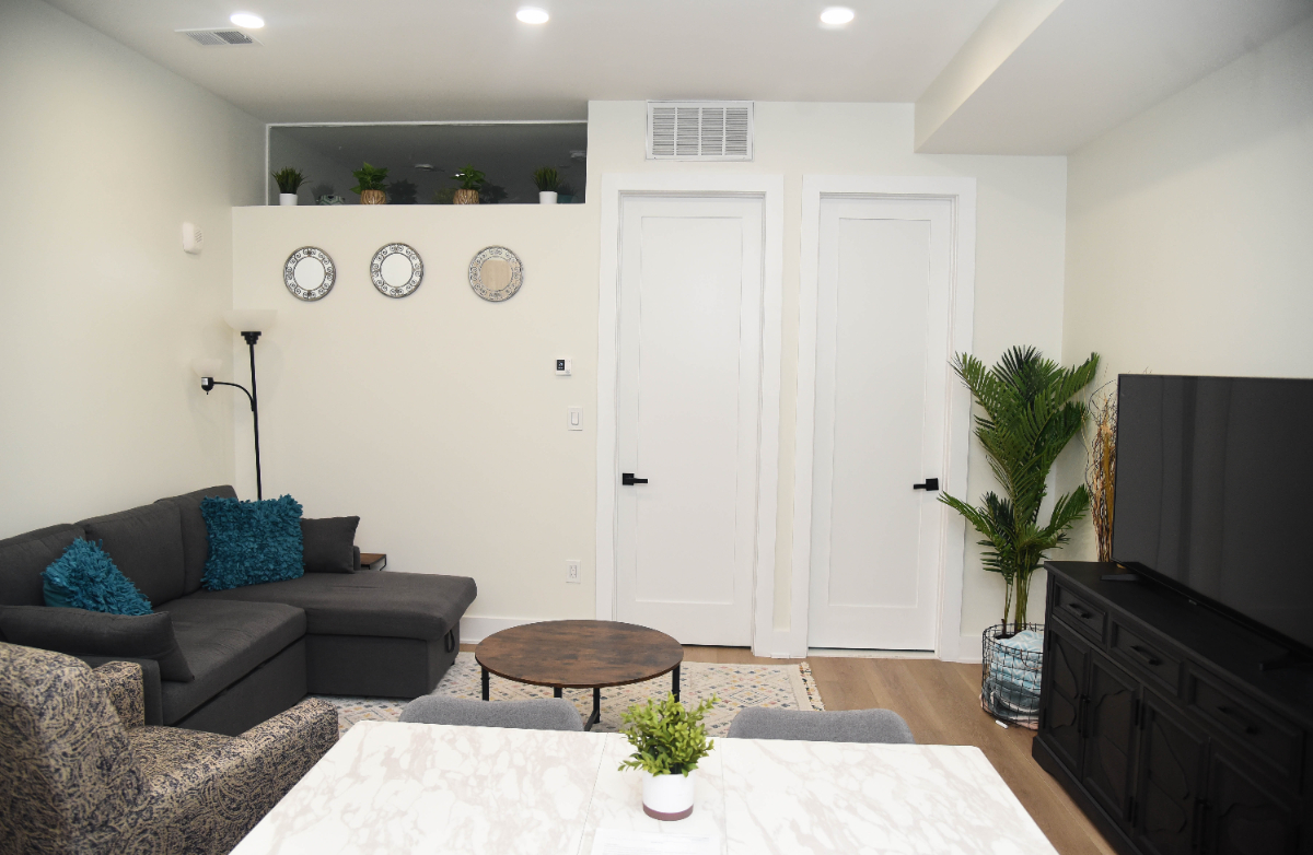 Chic Condo in Vibrant Columbia Heights - Photo 5