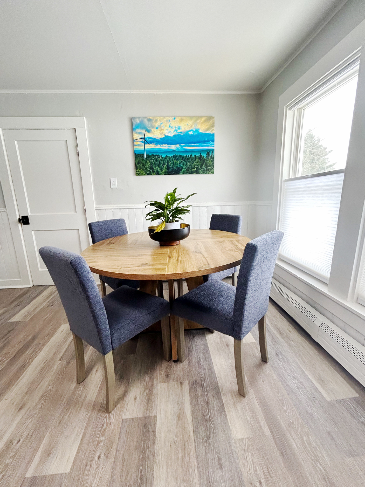 Newly Remodeled 2bd/1bath in Waterbury Village. Utilities & wifi included - Photo 4