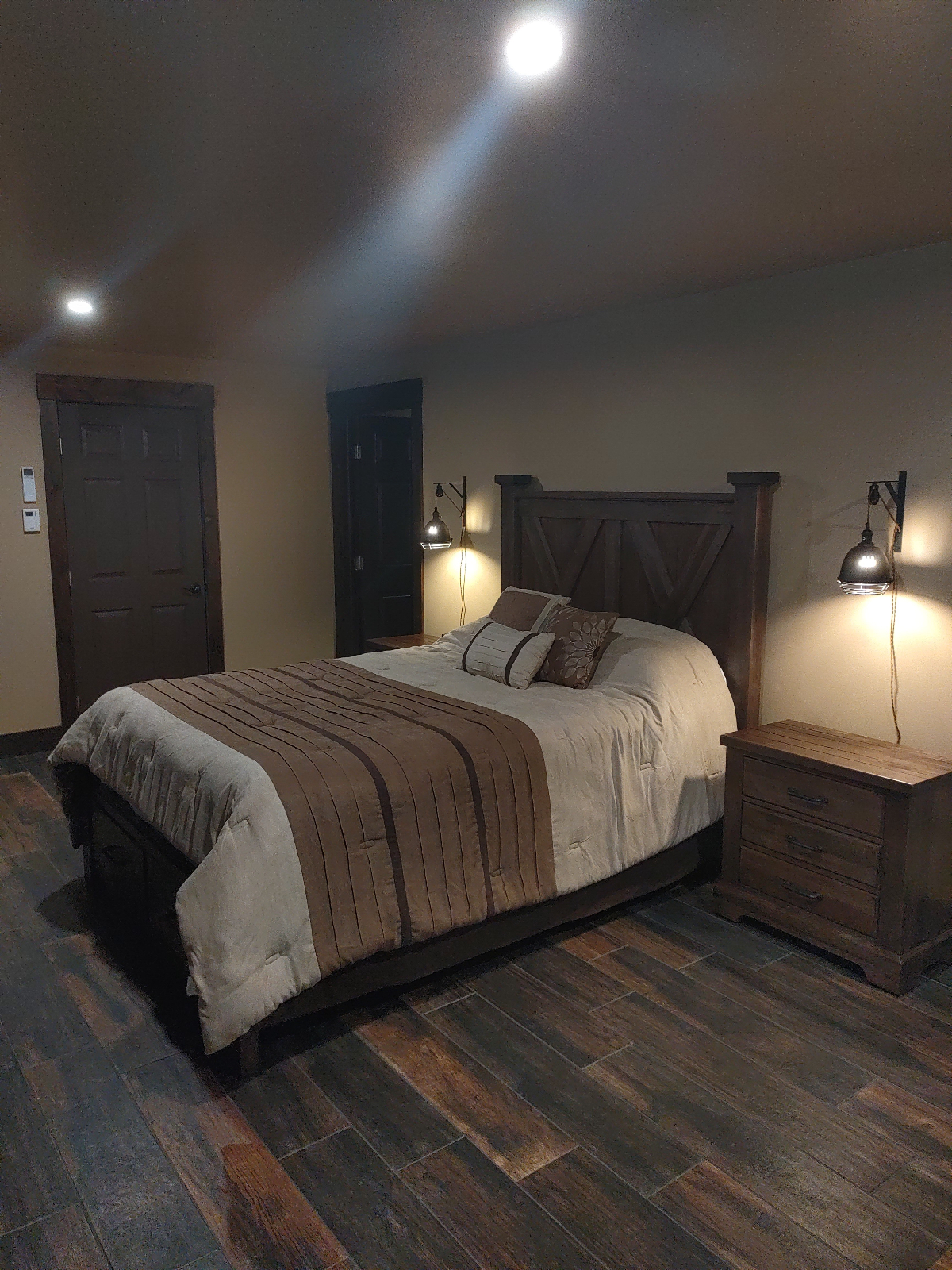 Beautiful Studio Suite - Photo 1