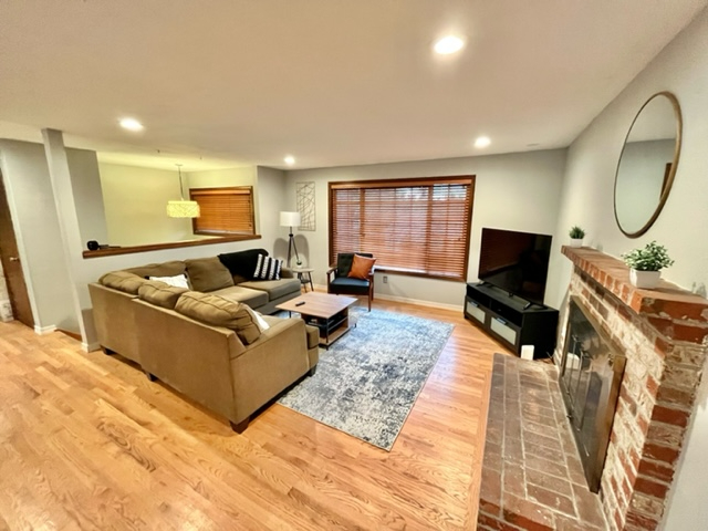 Angus Upper 3 bed/2bath