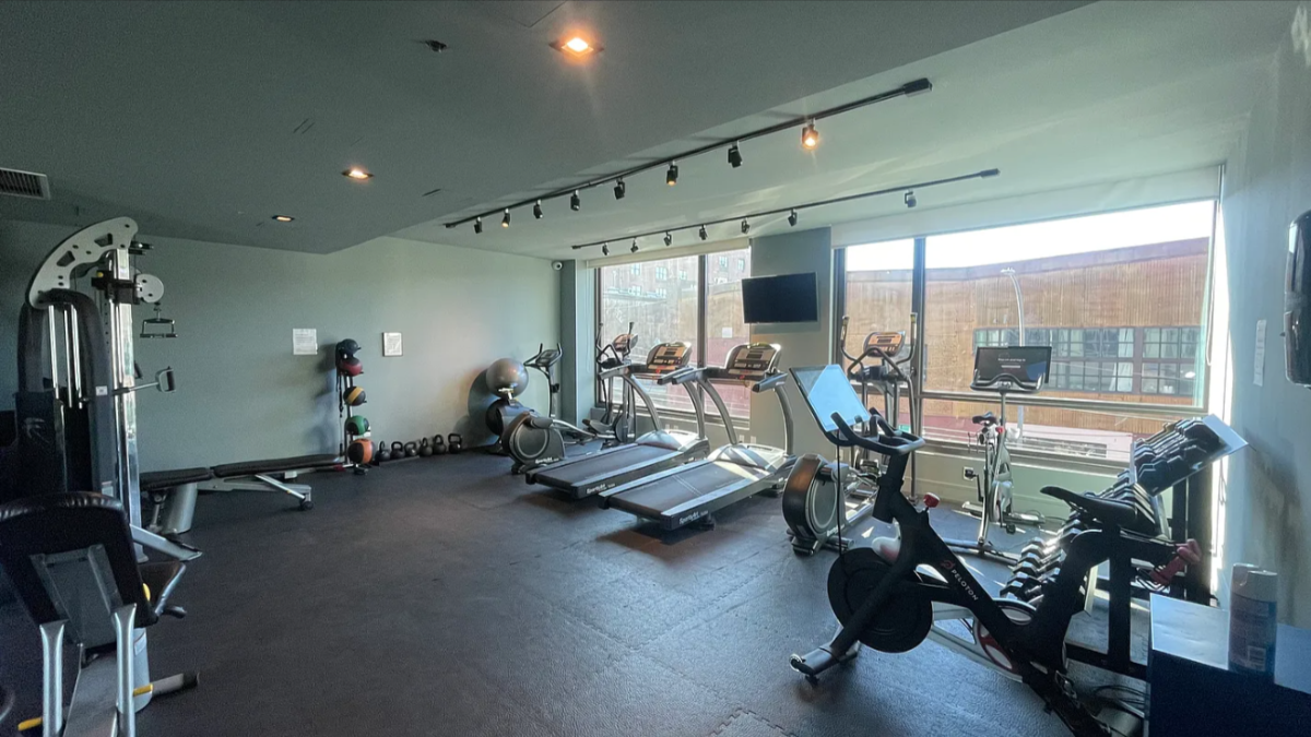 Greenpoint Avenue Gem w/ City Views - Photo 9