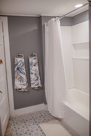 3 bedroom apartment made for traveling nurses - Photo 1