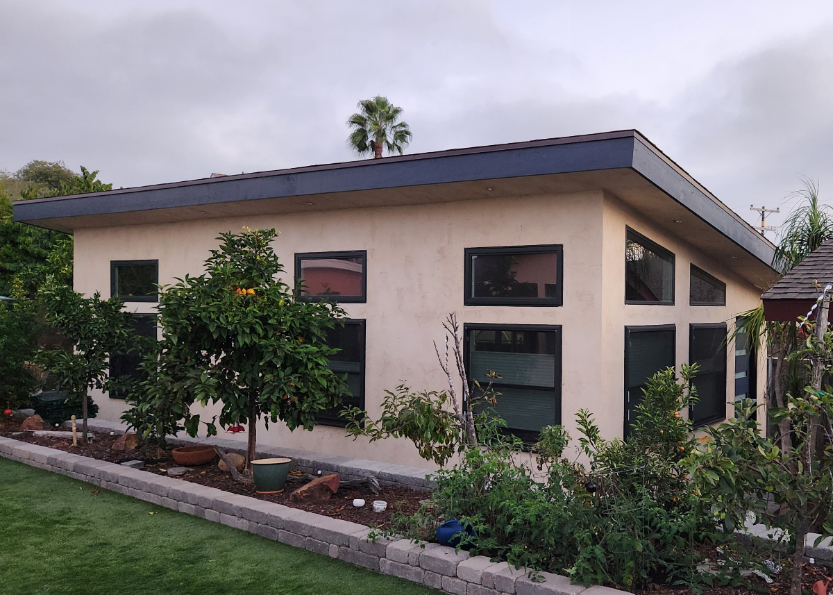 Private Casita Centrally Located - Photo 1