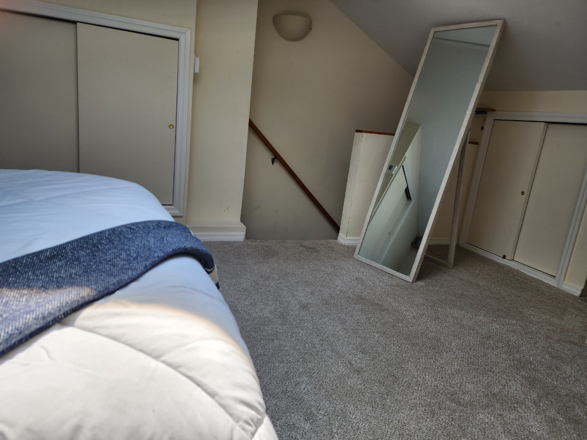 Bay Shore 1 Bdrm Loft Apt - Photo 2