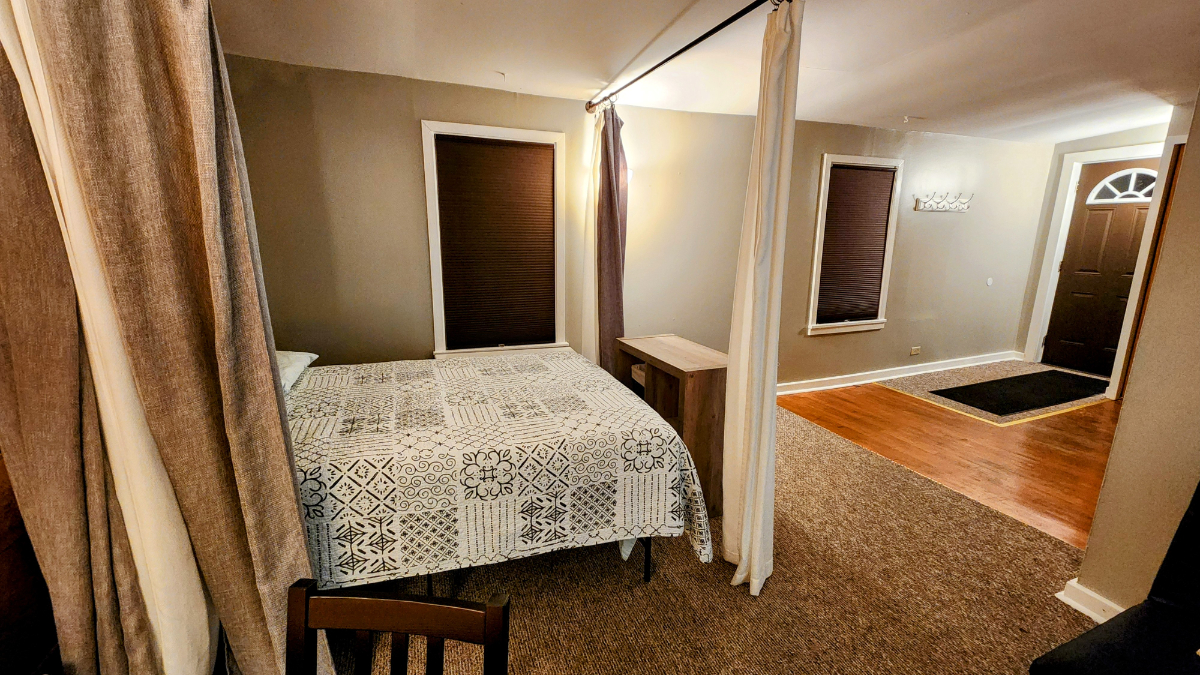 Availalbe 12/20/2026- Fully Furnished Studio 350 yards from the  hospital & downtown Potsdam NY - Photo 7