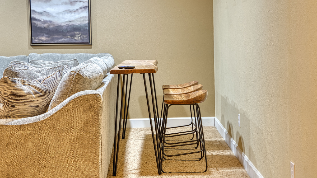 (Big Crews Welcome) Your Crew's Home Away from Home- 5 Bed/ 3 Bath All the comforts for contractors - Photo 12