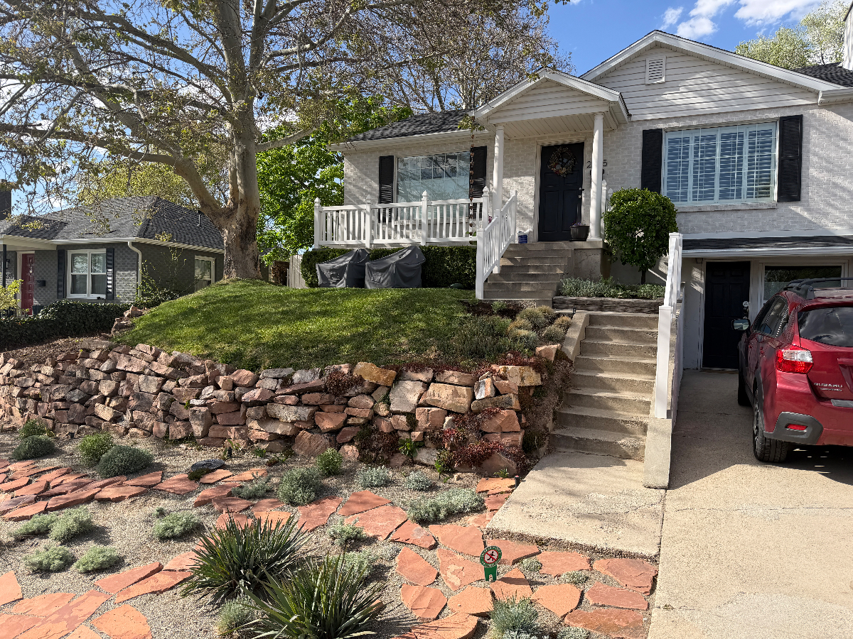 FEMALE ONLY Cozy 1 Bedroom 1 Bath Basement Apartment 3 miles from University of Utah Hospital