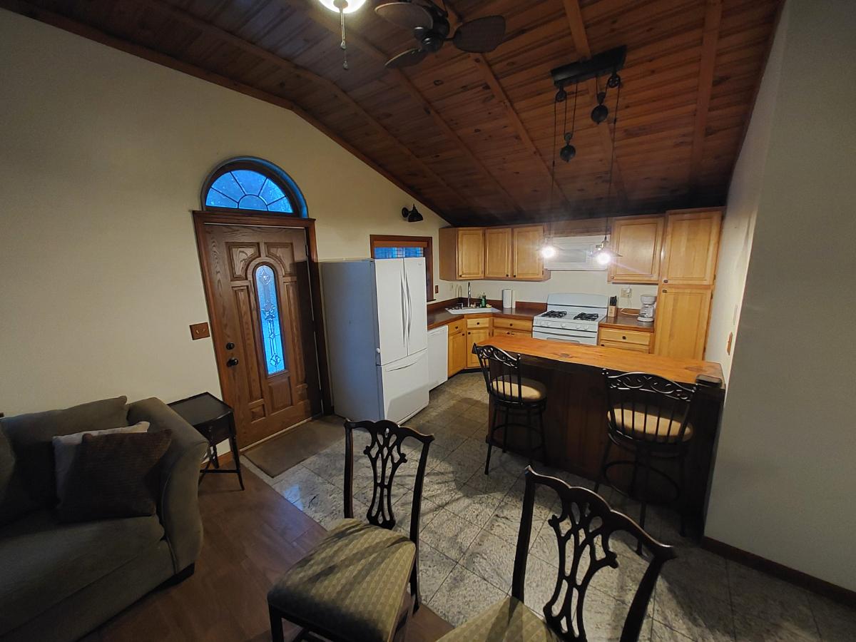 3br/3ba with office