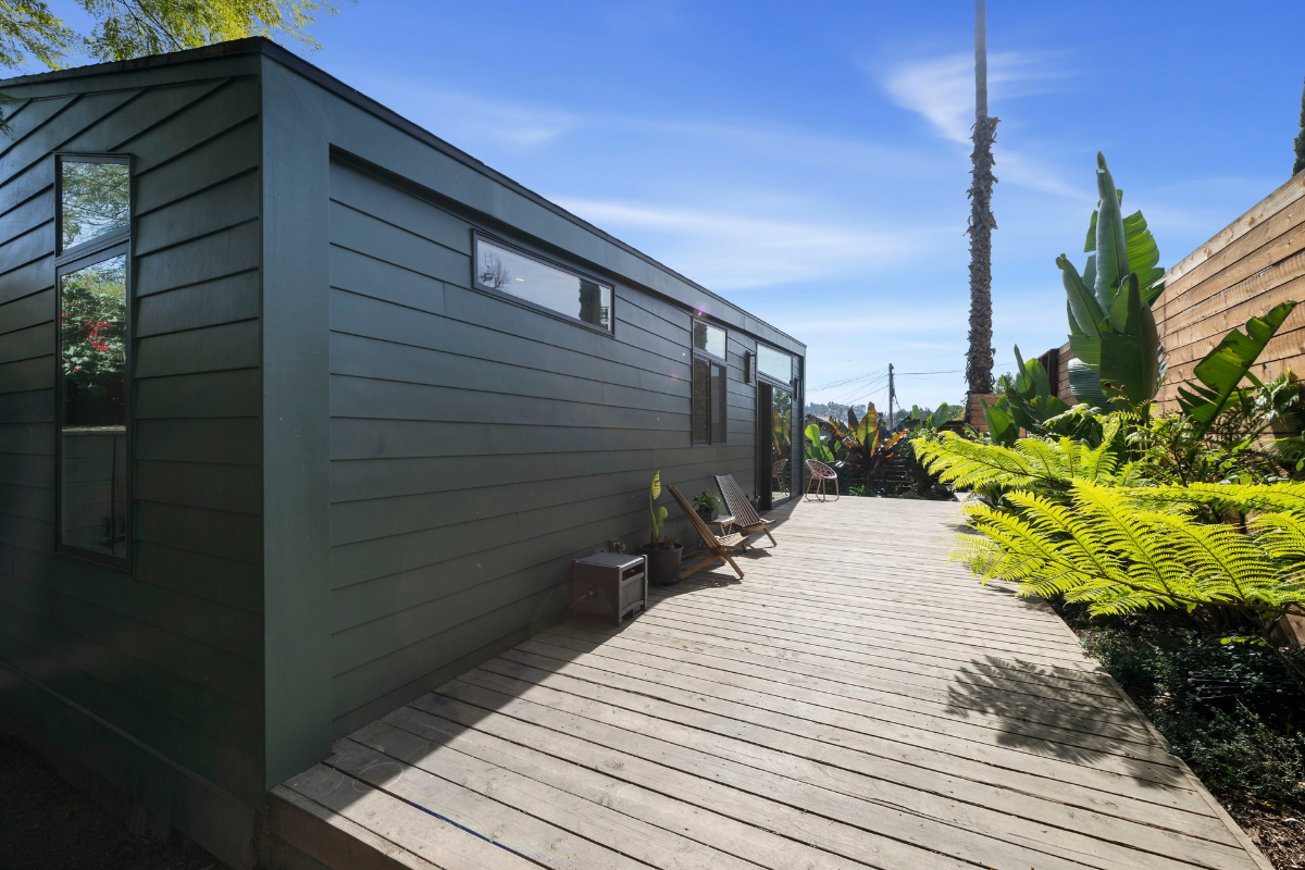 New Modern 1 Bedroom 1 Bathroom Home in Glassell Park - Photo 4