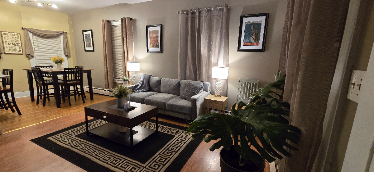 Historic Corn Hill - Entire 1 Bedroom 1 Bath Private Unit, minutes from Downtown, U of R, Strong and - Photo 3