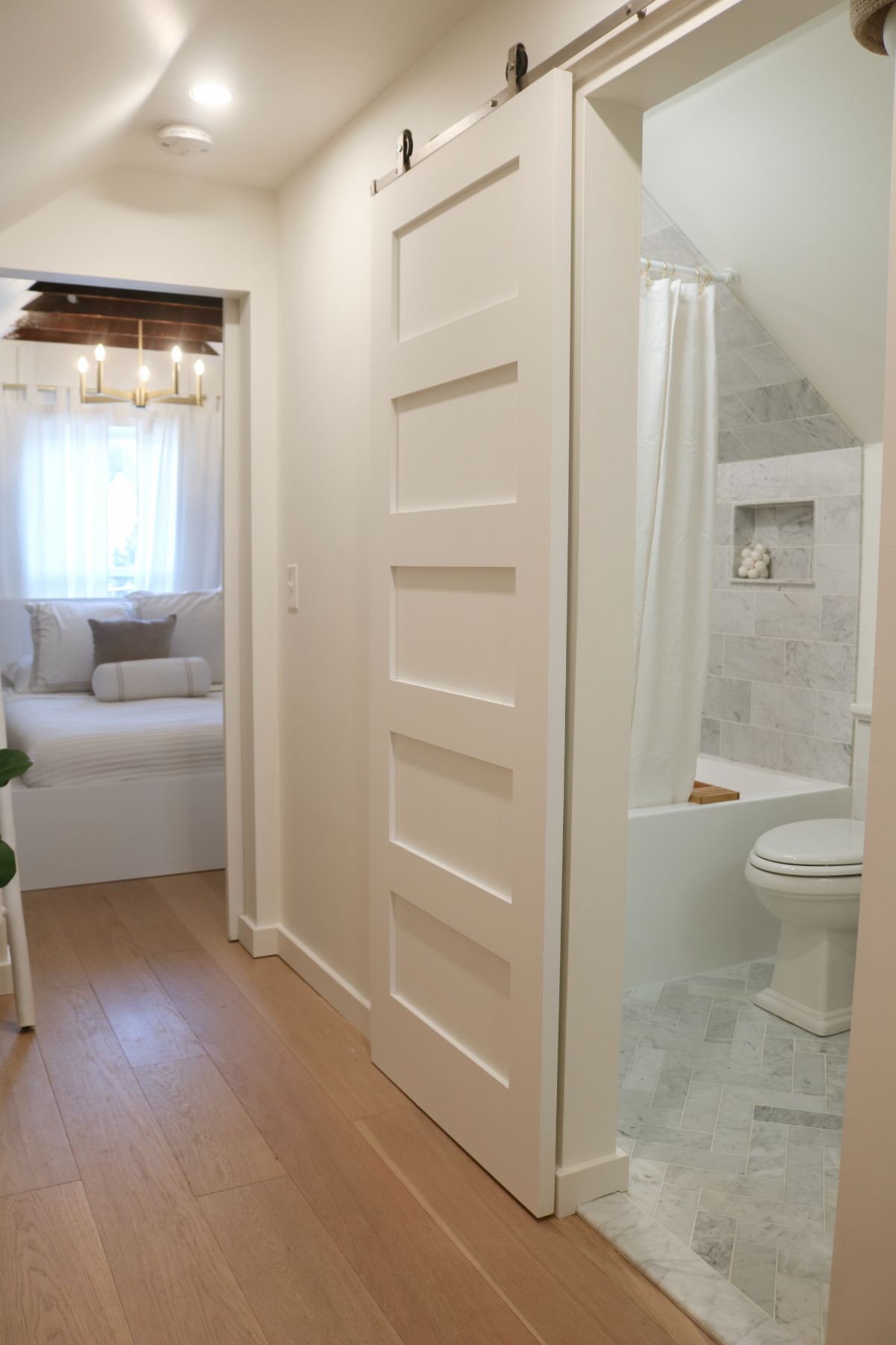The Sweet House nestled in walkable Hyde Park - Photo 12