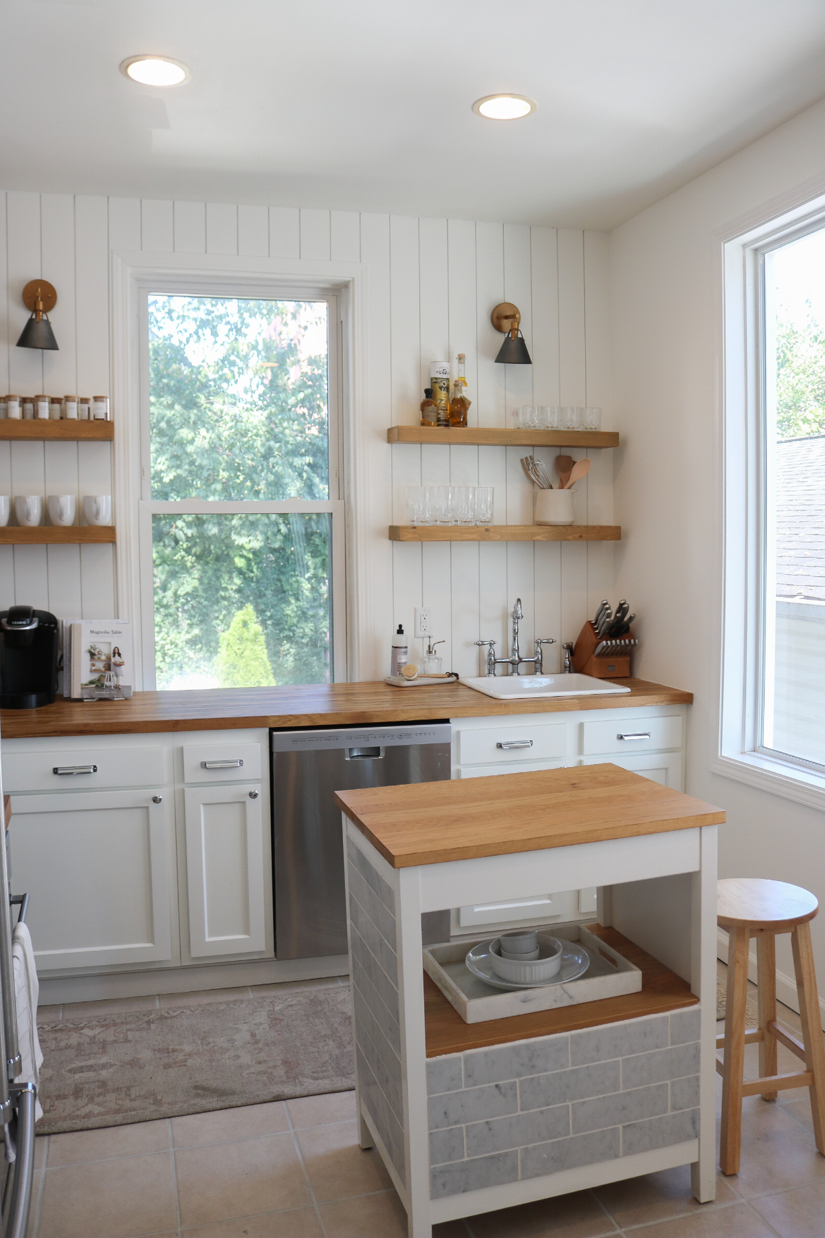 The Sweet House nestled in walkable Hyde Park - Photo 5
