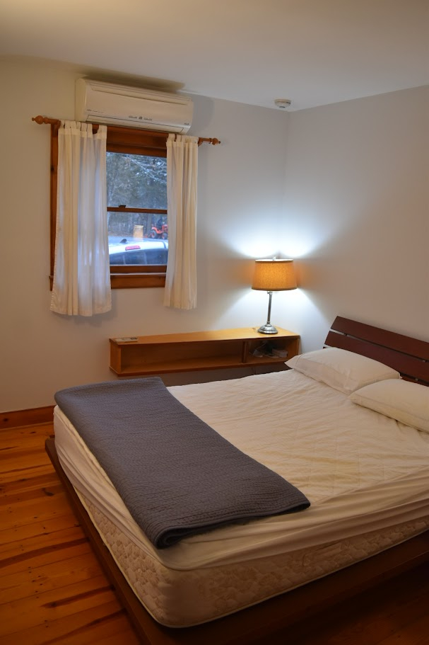 Cozy, quiet house next to a small lake in Rhinebeck - Photo 2