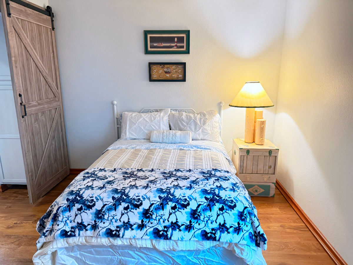 Two-Unit Suite with bath