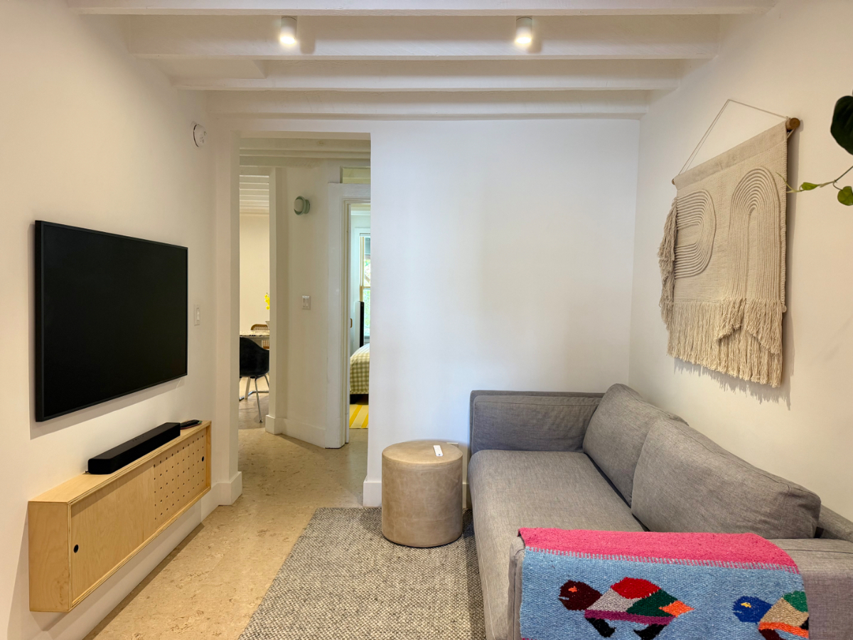 Cute one bedroom garden apartment in great location - Photo 4