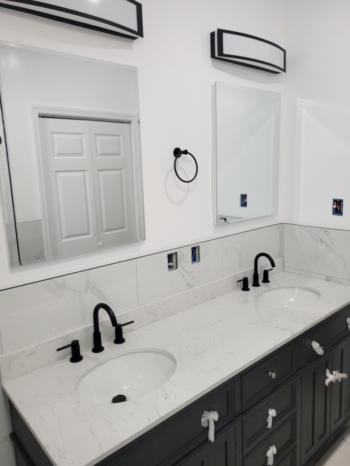 12x13 Furnished Room Available in East Massapequa, NY - Photo 4