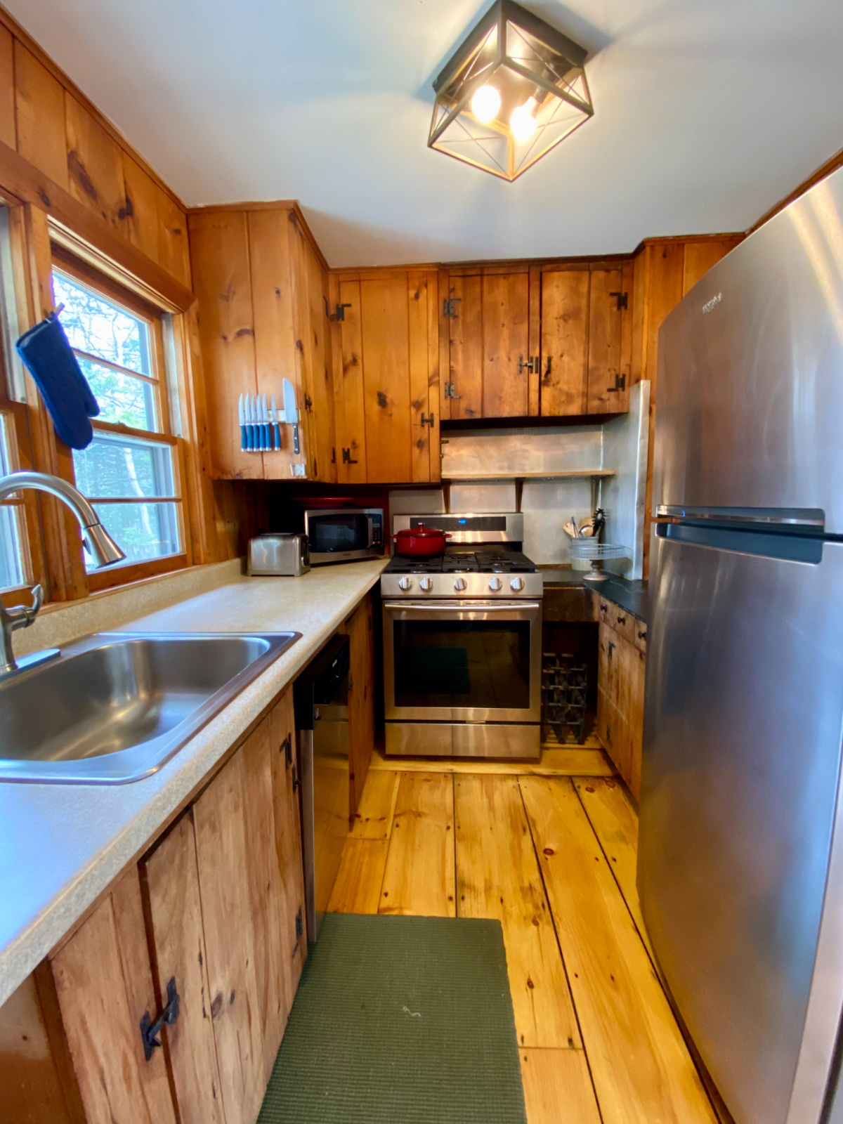 The Cozy Cabin - Peru, Vermont - Photo 7