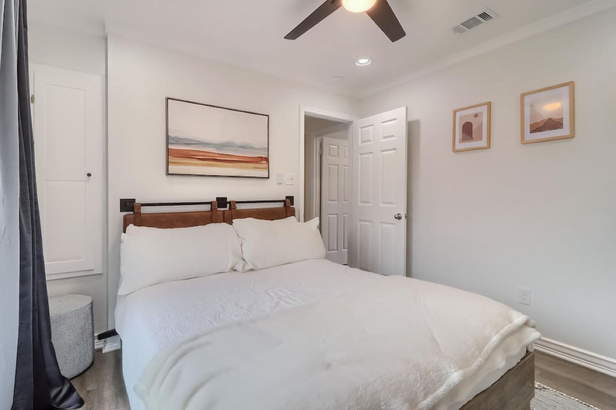 Stunning Round Rock Haven - Exquisite, Upgraded Home with Backyard Oasis - Photo 6