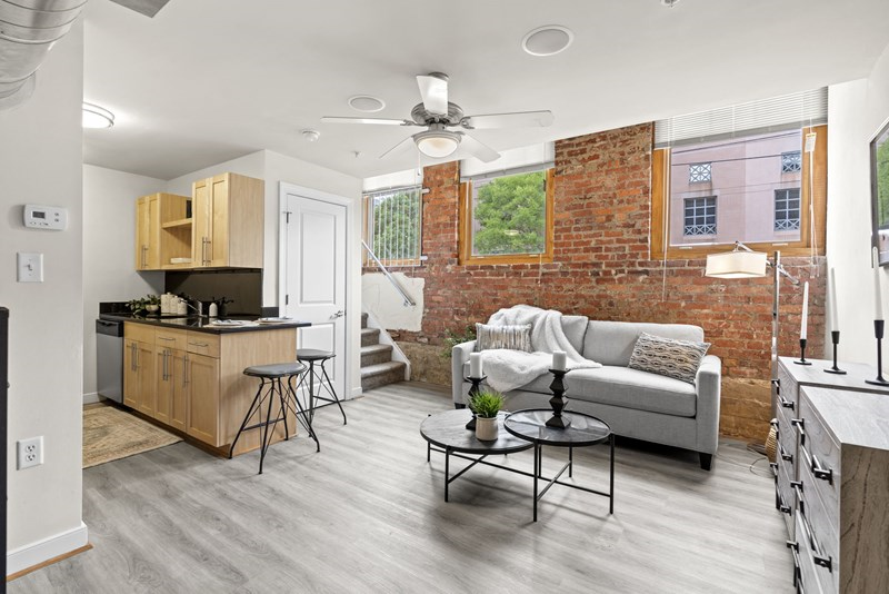 Unit 3206 - Your Perfect Stay in Historic Richmond - Photo 2