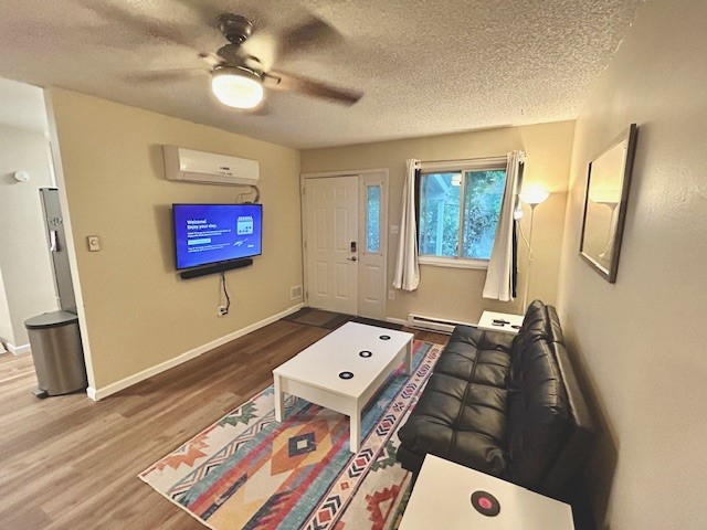Cozy Condo - Photo 4