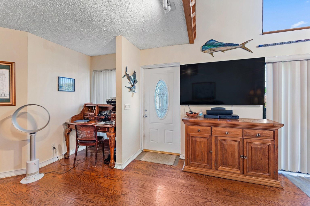 Available for the months of January, February and March 2027. This spectator Townhouse just yards t - Photo 4