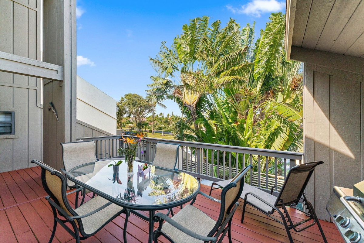 Available for the months of January, February and March 2027. This spectator Townhouse  just yards t - Photo 8