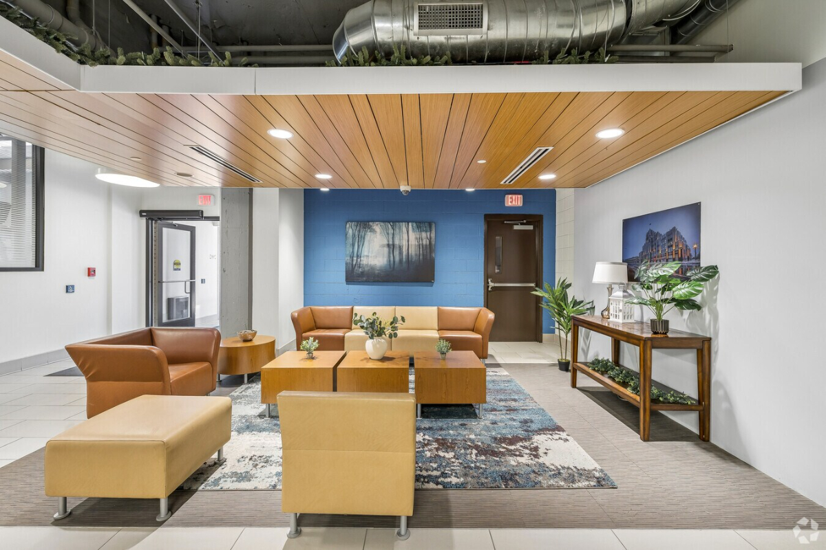 Furnished Units AVAILABLE in Downtown Syracuse-ALL UTILITIES INCLUDED - Photo 2