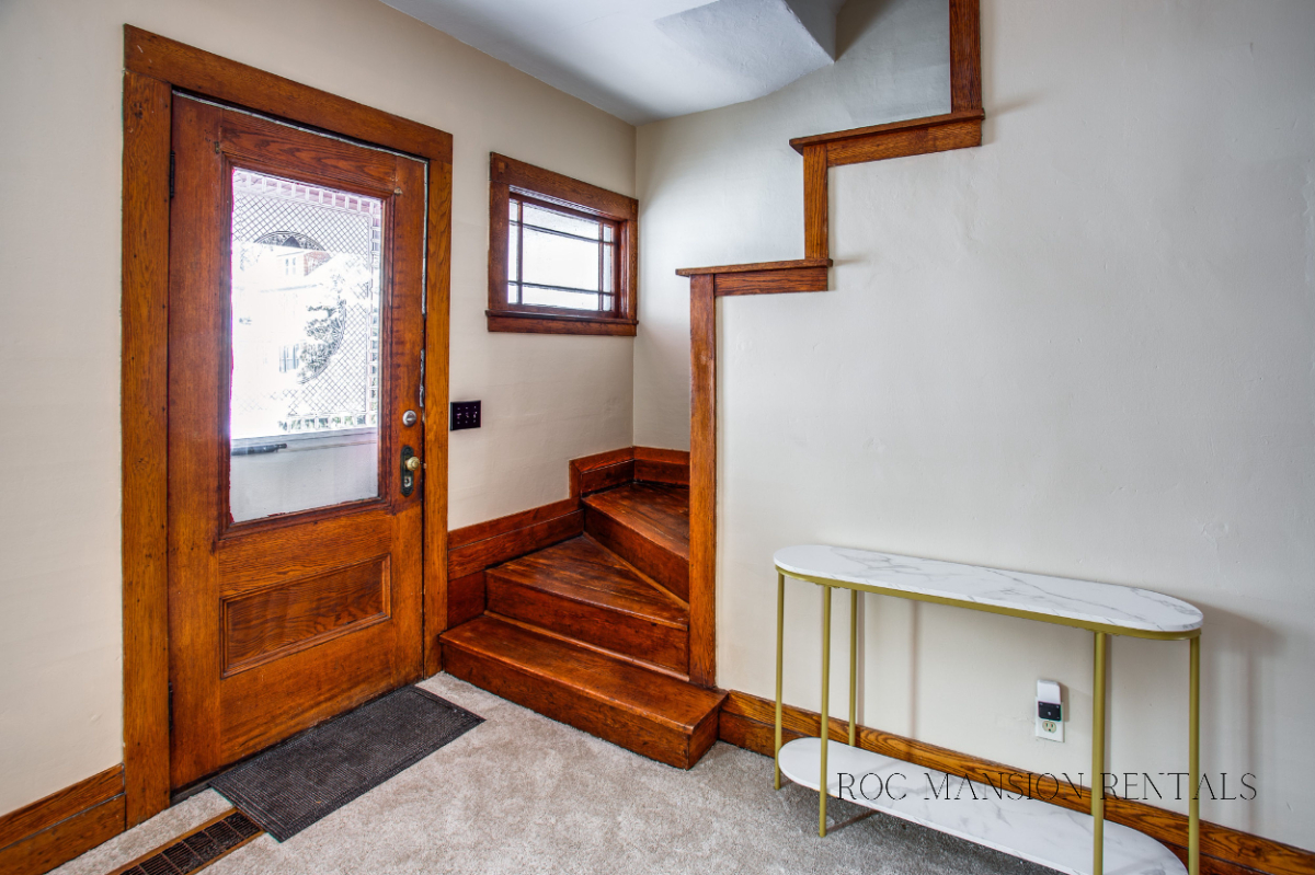 Clean & Comfortable Entire House - Photo 7