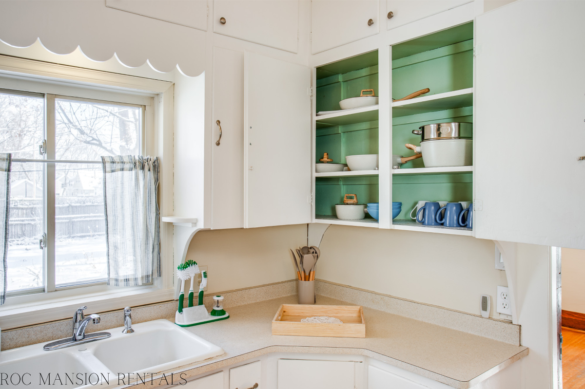 Clean & Comfortable Entire House - Photo 11
