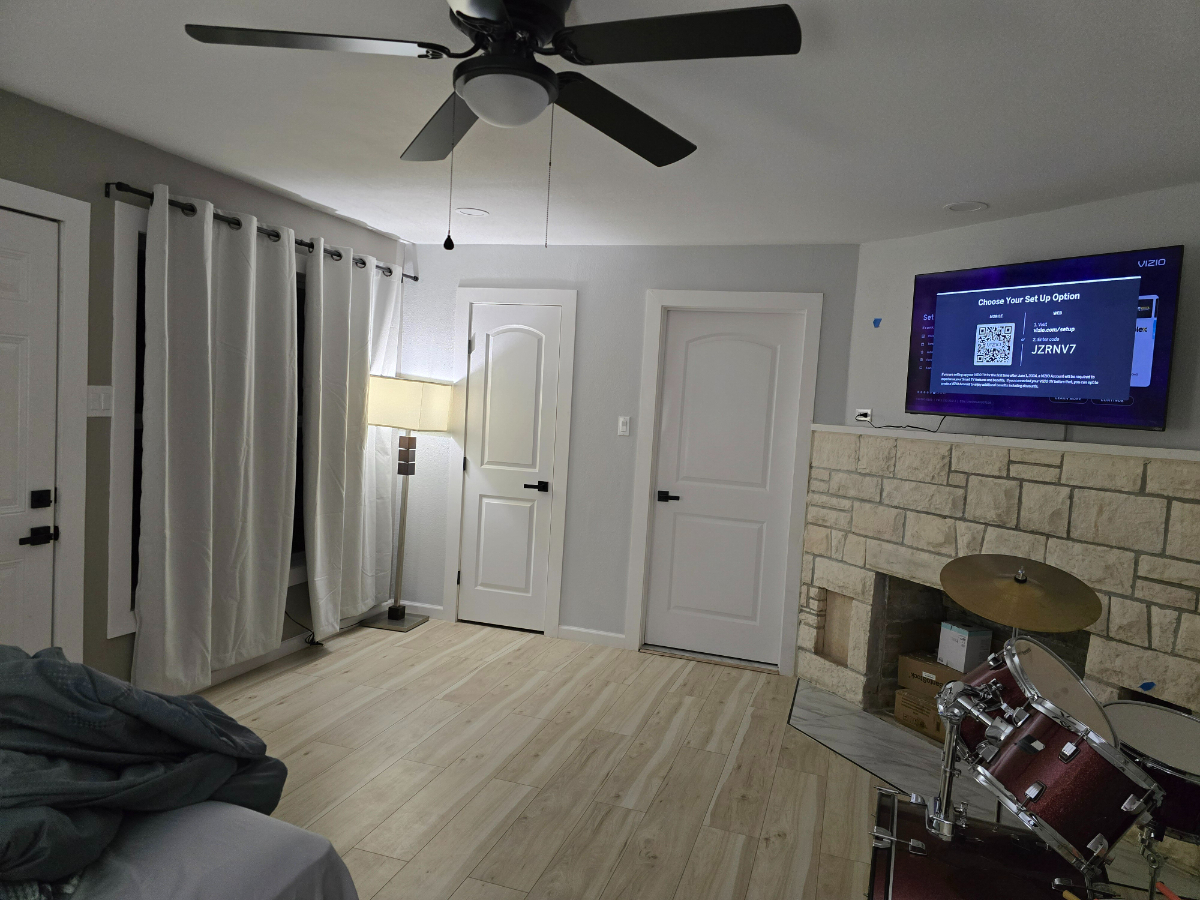 Medical District Furnished Room w private Bathroom - Photo 2